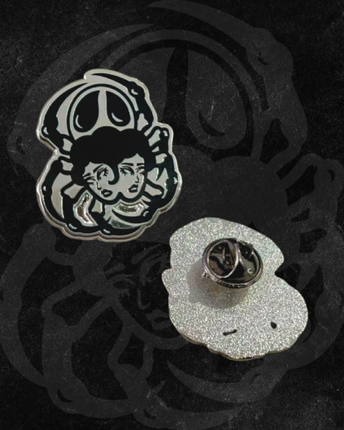Pins Signature LVB